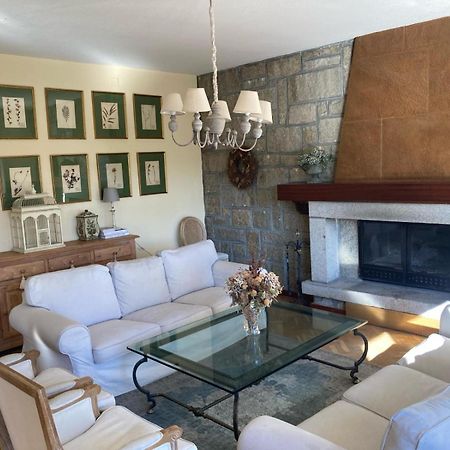 Los Cedros, Gran Chalet Con Piscina Y Apartamento En Navacerrada Dış mekan fotoğraf
