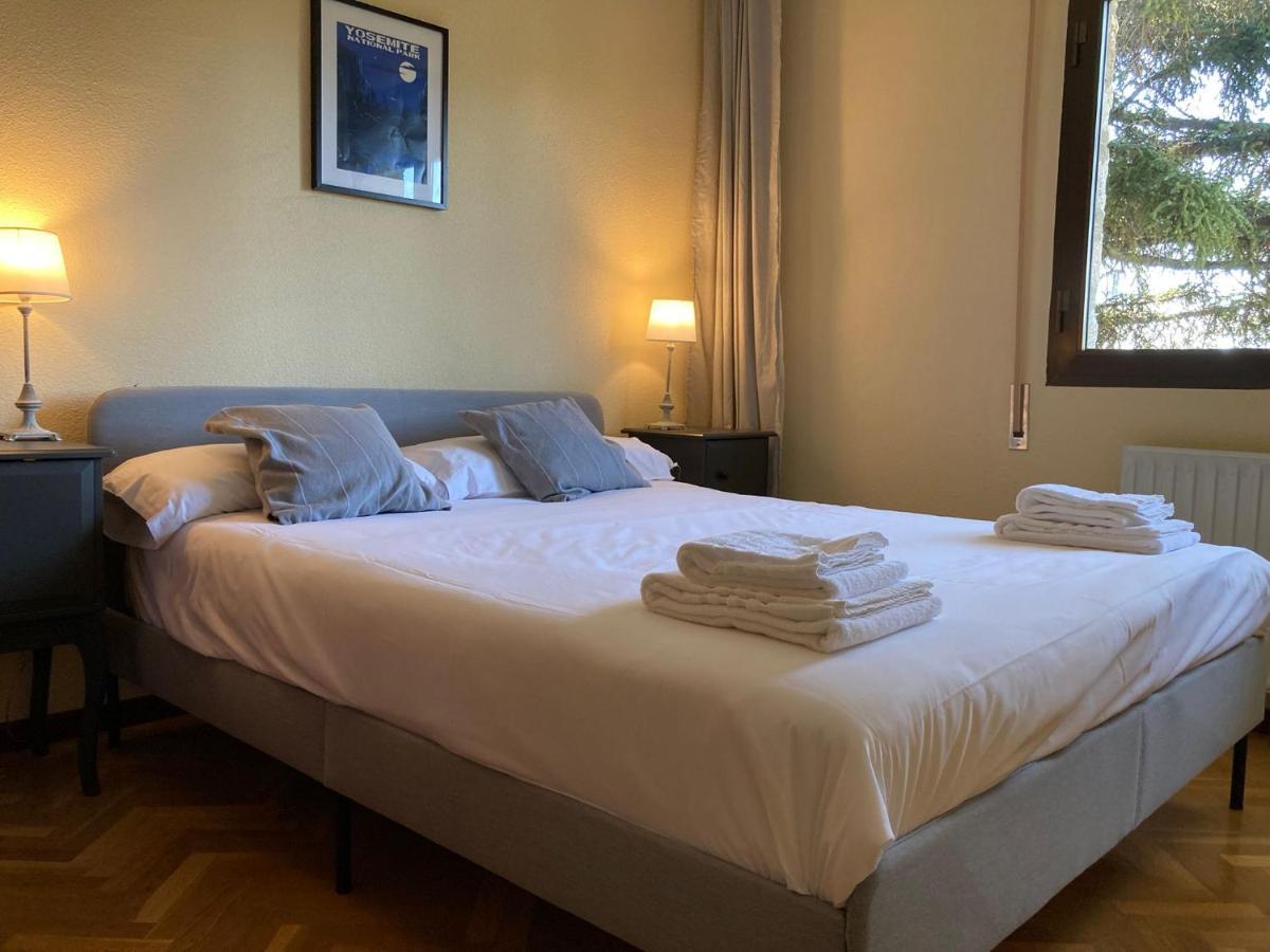 Gran Chalet Con Piscina Y Apartamento En Navacerrada Villa Dış mekan fotoğraf