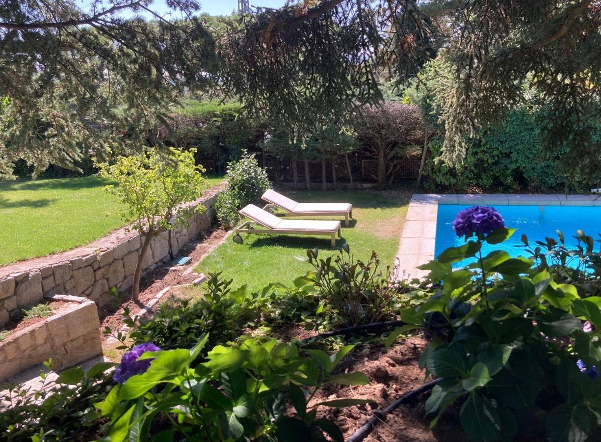 Los Cedros, Gran Chalet Con Piscina Y Apartamento En Navacerrada Dış mekan fotoğraf