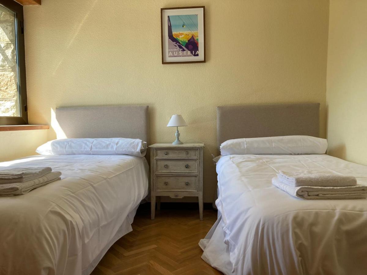 Los Cedros, Gran Chalet Con Piscina Y Apartamento En Navacerrada Dış mekan fotoğraf