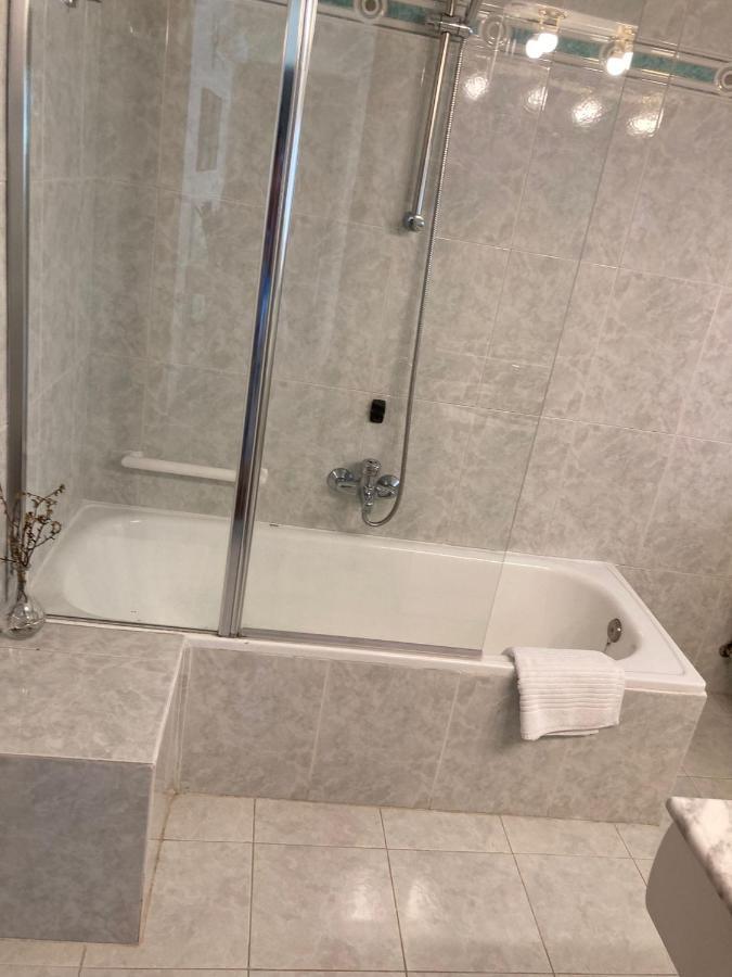Los Cedros, Gran Chalet Con Piscina Y Apartamento En Navacerrada Dış mekan fotoğraf